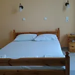 Nikoletta 1 Apartment